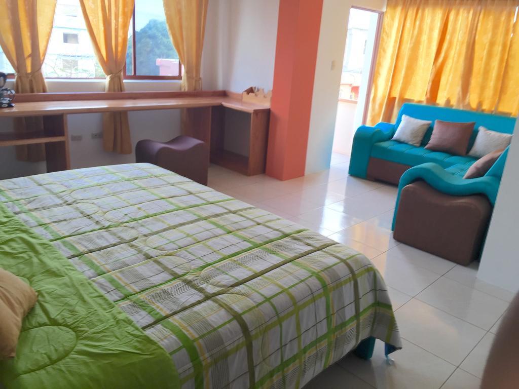Hostal Tongo Reef Puerto Baquerizo Moreno Zimmer foto